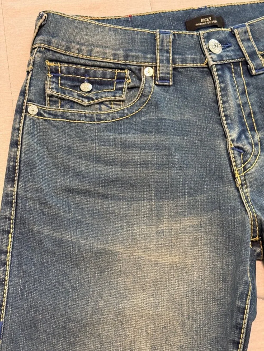 True Religion Mens Ricky Relaxed Straight Jeans Size 32 Blue Denim